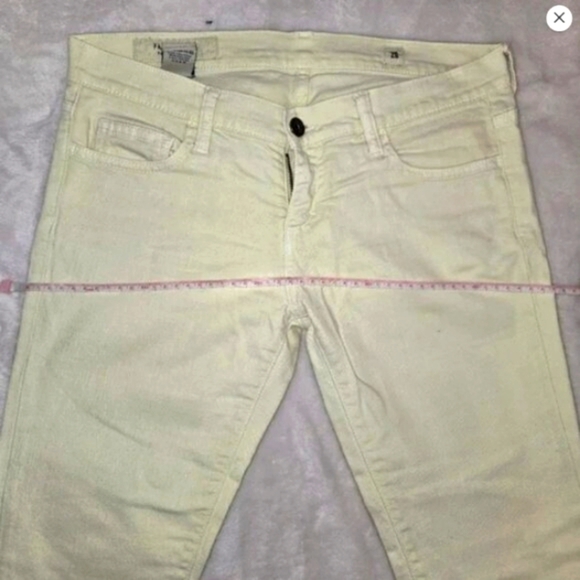 Faconnable ladies straight jeans low rise size 28 in light green-yellow color - Picture 14 of 14